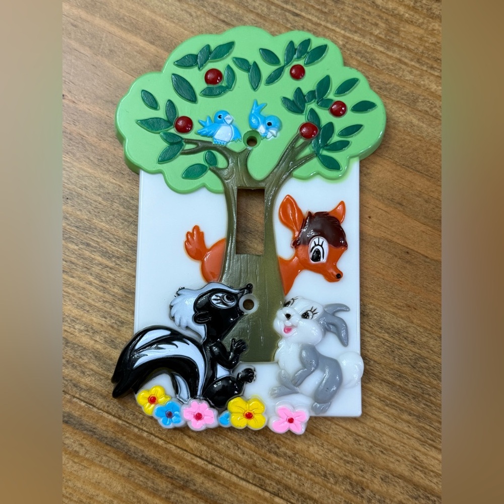 VTG 1976 Disney Bambi and Friends Single Light Switch Cover - Picture 1 of 4